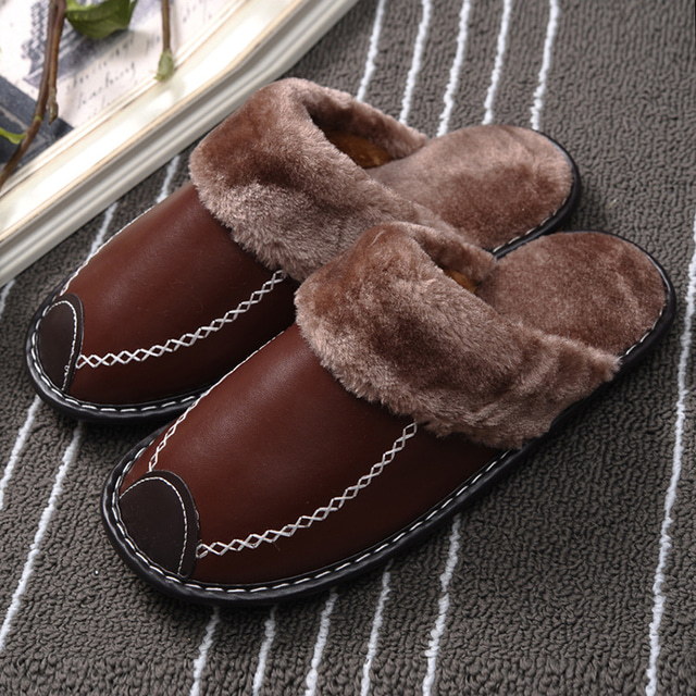  Men's Faux Leather Winter Slippers with Plush Lining and Non-Slip Sole - Warm and Comfortable Indoor Footwear