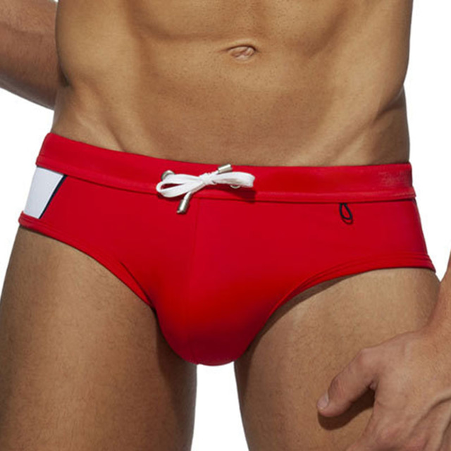  Per uomo Costumi da bagno Pantaloncini da mare Pantaloncini Slip da bagno Color Block Comfort Traspirante Esterno Giornaliero Per uscire Sportivo Hawaiano Rosso Blu