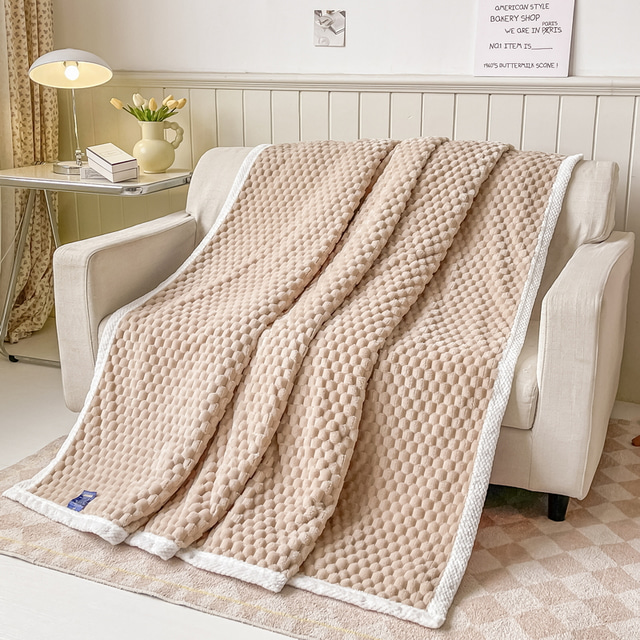  ソフトな快適なスローソファ毛布立体的な小さなグリッド毛布ソファ椅子ソファリビングルームの誕生日プレゼントと家の装飾ポータブル車旅行カバー毛布
