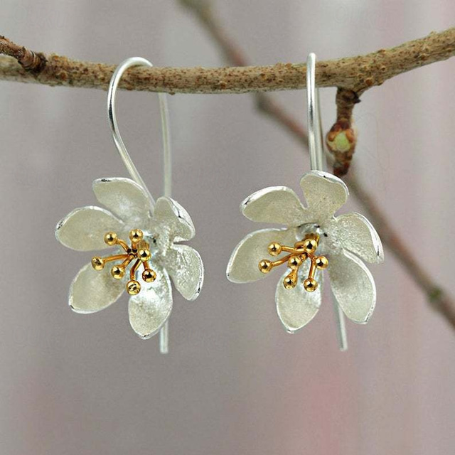  Women's Hoop Earrings Fine Jewelry Classic Flower Shape Elegant Stylish Earrings Jewelry Silver For Gift Festival 1 Pair