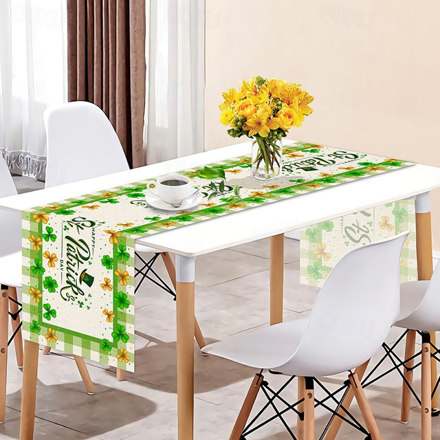  Green Lucky Shamrock St. Patrick's Day Table Runner, Seasonal Spring Holiday Kitchen Dining Table Decoration For Indoor Outdoor Home Party Decor