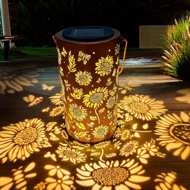  1pc Solar Outdoor Hanging Lanterns, Sunflower Element Solar Lights, Outdoor Waterproof Garden Lights, Metal Lanterns, Solar Table Lamps LED Lights Suitable for Gardens, Courtyards, Lawns, Aisles