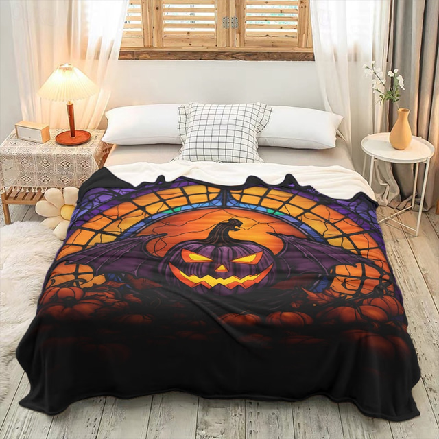  Halloween Decoration Jack O' Lantern Pumpkin Throw Blanket - Soft and Cozy Fleece with Festive Pumpkin Design - Perfect for Halloween Decor and Keeping Warm
