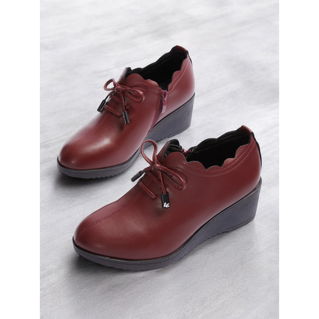  Women's Red Lace-Up Wedge Shoes with Scalloped Trim and Side Zipper – Comfortable Casual Footwear for Everyday Wear