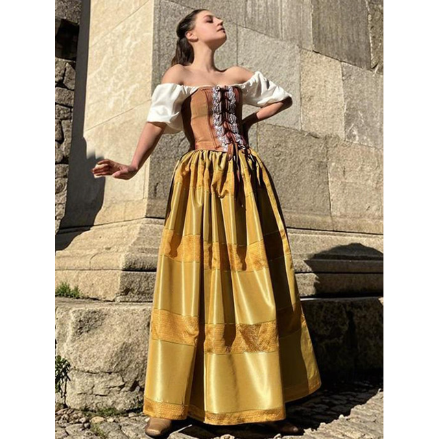  Medieval Renaissance Dress Prom Dresses Gown Viking Celtic Knight Women's Royal Halloween Carnival Masquerade Performance LARP Ren Faire Adults' Dress
