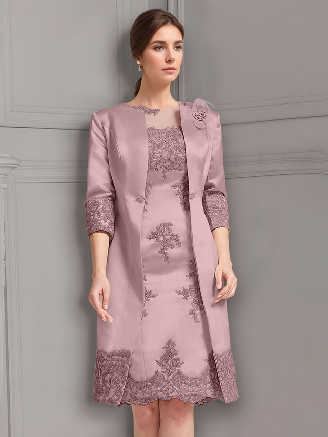  Kroppsnära  Kolumn Klänning Kostym Mor till Bruden Klänning Elegant Vintage Juvelhalsknäppning Knälång Siden Spets 3/4 Långa Ärmar Kavajklänningar med Applikationer Race Day Klänning