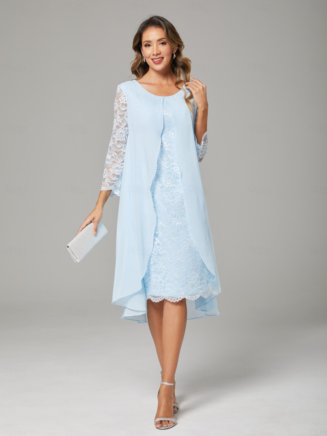  A-Line Mother of the Bride Dress Elegant Plus Size Crew Neck Knee Length Chiffon Lace Long Sleeve with Lace