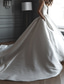 levne Luxusní svatební šaty-Královský styl formální svatební šaty ball gown čtvercového výstřihu bez rukávů klášterní vlečka saténové svatební šaty v jednotné barvě 2025
