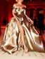 preiswerte Empire-Waist-Abendkleider-A-Linie Bodenlang Abiballkleider Abendkleid Ballkleid Festliche Kleidung Promi-Stil Glanz &amp; Glamour Roter Teppich Ärmellos Schulterfrei Karneval Hochzeitsempfang Satin mit Gerafft