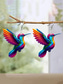 economico Orecchino da donna-orecchini pendenti colorati a forma di colibrì – design leggero in vetro colorato per donna, perfetto per occasioni casual, artistiche e per le vacanze