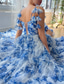 economico Abiti per feste da ballo-Abiti da prom A-Line blu a strati Abiti corsetti Abito semi formale Matrimonio Lunghezza a terra Senza maniche Abito a cuore Organza Stampa floreale Dettagli arricciati con spacco alto Abito per