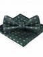 economico Festa di cena-Cravatta a farfalla vintage da uomo per feste nuziali completi per il ritorno a casa cravatta a farfalla con motivo e fazzoletto da taschino stampato floreale bordeaux blu navy verde scuro