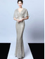 billige champagne-A-linje Quinceanera kjoler elegant kjole formell bryllup gulvlengde kort erm V-hals paljettert med dusker