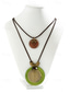 abordables Collar de mujer-Collar con colgante de madera en capas estilo bohemio para mujer: cuentas de aleación natural hechas a mano, diseño étnico en espiral, joyería ligera y llamativa para atuendos casuales, fiestas de verano y vacaciones en la playa.