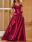 abordables Vestidos de noche de cintura imperio-Corte A Cola barrida Trajes de gala Vestidos de noche Corte Cenicienta Vestimenta formal Elegante Reluciente Estilo de Celebridad Sin Mangas Escote Corazón Fiesta de jardin Boda Satén elástico con