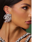 abordables Collier pour femme-Ensemble collier et boucles d'oreilles en cristal argenté pour femme - bijoux glamour ornés de strass pour les fêtes, les mariages et les soirées.