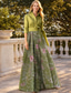 abordables Longueur du plancher-Ligne A Longueur au sol Robe Chemise Robe d'invité de mariage Robe de Cérémonie Robe de Mère de Mariée  manche longue Col de chemise Élégant ancien Mariage Formel Nylon avec Imprimé floral Noeud(s