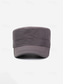 abordables Chapeaux pour hommes-Casquette plate pour homme en polyester à séchage rapide, ajustable et respirante, idéale pour la plage et le quotidien. Couleurs variées. Parfaite pour les vacances à la plage ou une tenue