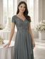 preiswerte Bodenlänge-A-Linie Bodenlang Kleid für Hochzeitsgäste Abendkleid Brautmutterkleid Kurzarm V Ausschnitt Elegant Einfach Hochzeitsgast Formeller Abend Hochzeitsfeier Chiffon mit Einfarbig