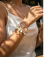 abordables Bracelet pour femme-Ensemble de 8 bracelets bohèmes à plusieurs rangs de perles pour femme, ornés de breloques étoiles de mer et coquillages, en alliage doré, à superposer, parfaits pour les vacances d'été à la plage.