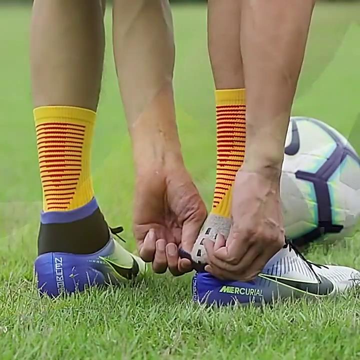 play video