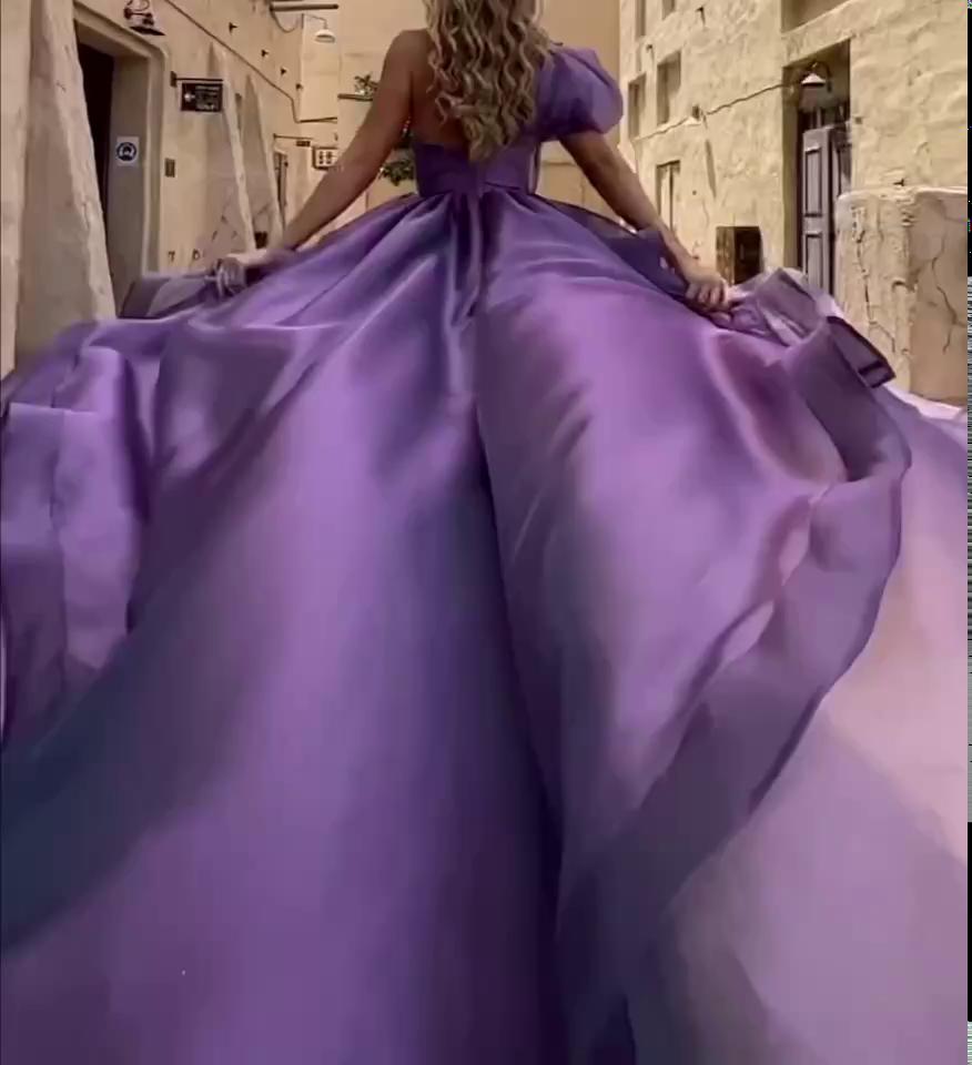 play video