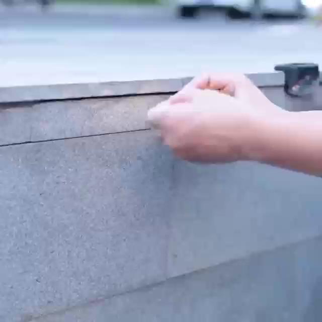 play video