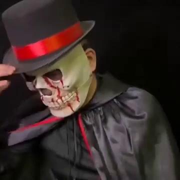 play video