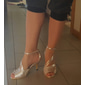goldene Riemchen-Tanzschuhe mit hohem Absatz und Fesselriemchen für Damen – elegantes Schuhwerk für Gesellschafts- oder lateinamerikanische Performances