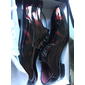 scarpe eleganti stringate in similpelle verniciata bordeaux lucido da uomo con dettagli brogue - scarpe oxford formali per matrimoni, feste ed eventi aziendali