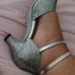 Zapatos de baile de salón para mujer con purpurina plateada y correa en el tobillo: zapatos de fiesta de salsa latina con tacón medio brillante para bodas y ocasiones especiales