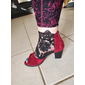 Schwarze High Heel-Sandalen für Damen mit Spitzendetails und offener Spitze für elegante und formelle Kleidung