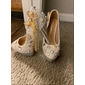 Zapatos de tacón de aguja con plataforma y adorno de perlas y diamantes de imitación blancos para mujer con detalle de lazo: zapatos de boda de lujo para novia