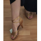 latinske dansesko for kvinner med stroppedesign og kattehæl - ballroom-sandaler for salsa, tango og rumba