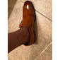 chaussures habillées classiques en cuir marron pour hommes - idéales pour les événements formels et les réunions d'affaires
