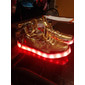 baskets montantes dorées à LED pour hommes - chaussures lumineuses brillantes avec semelles lumineuses rechargeables pour les fêtes et les tenues décontractées