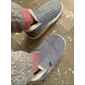 pantoufles d'intérieur confortables pour hommes et femmes - chaussures d'hiver antidérapantes doublées en polaire