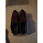 chaussures habillées classiques en cuir marron pour hommes - idéales pour les événements formels et les réunions d'affaires