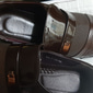 Mocassins habillés en similicuir verni pour hommes – chaussures à enfiler formelles avec des accents en maille et une boucle en métal élégante pour les mariages et les affaires