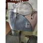 Bolso de mano para mujer en azul marino y rosa con colgante de borla en forma de corazón: elegante bolso bandolera y tote de piel sintética para uso diario