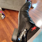 Mocassins habillés en similicuir verni pour hommes – chaussures à enfiler formelles avec des accents en maille et une boucle en métal élégante pour les mariages et les affaires
