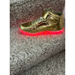 baskets montantes dorées à LED pour hommes - chaussures lumineuses brillantes avec semelles lumineuses rechargeables pour les fêtes et les tenues décontractées