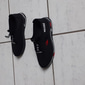 baskets sportives bleues et noires pour hommes - chaussures d'extérieur durables avec système de laçage rapide, idéales pour la randonnée et les vêtements décontractés
