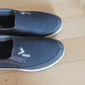 mocassini slip-on casual da uomo in rete traspirante bianca e nera per il comfort quotidiano