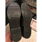 Mocassins habillés en similicuir verni pour hommes – chaussures à enfiler formelles avec des accents en maille et une boucle en métal élégante pour les mariages et les affaires