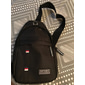 sac à bandoulière pour hommes avec port de chargement USB - sac à bandoulière de grande capacité et multi-poches pour la rentrée scolaire