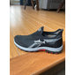 chaussures de sport à enfiler en maille respirante pour hommes - baskets de course légères et confortables pour les activités de plein air