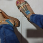 sandali con zeppa da donna con decorazioni in strass – comodi cinturini elastici e dettagli con motivi floreali per un abbigliamento casual estivo