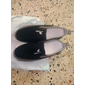 mocassins à enfiler décontractés en maille respirante noire et blanche pour hommes pour un confort quotidien