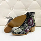 Bottines à lacets brodées de fleurs pour femmes – bottines à talons épais bohèmes vintage pour les festivals d'automne-hiver et les tenues décontractées